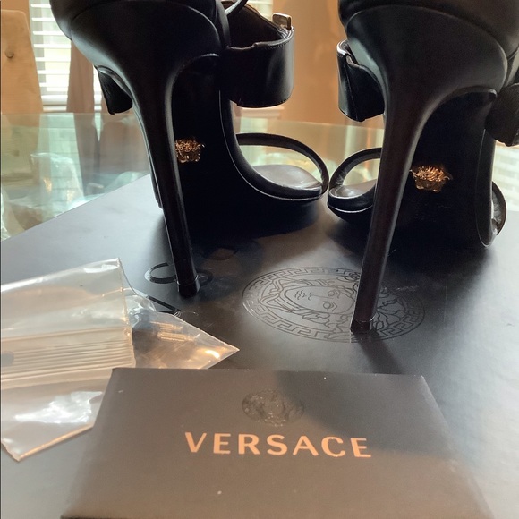Versace Black Gold Medallion Sandals - Picture 10 of 10